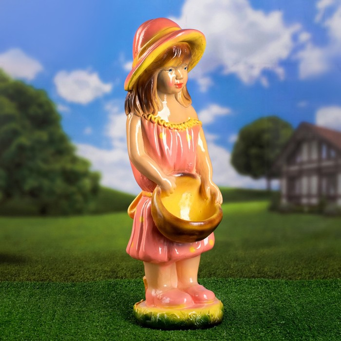 Садовая фигура Садовая фигура "Девочка с корзиной большая" 20х24х65см микс