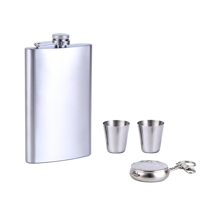 Подарочный набор 4 в 1: фляжка 300 мл, 2 рюмки, карманная пепельница