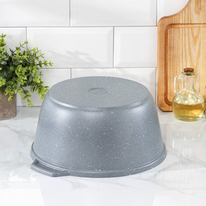 Жаровня, 5 л, стеклянная крышка, цвет светло-серый Жаровня, 5 л, стеклянная крышка, цвет светло-серый