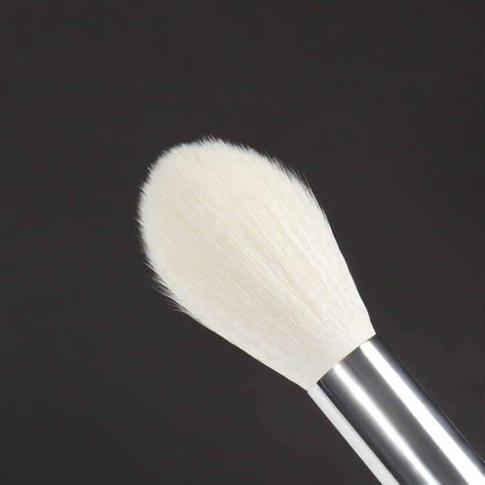 Кисть для макияжа &laquo;PREMIUM&raquo;, 18 см, цвет чёрный