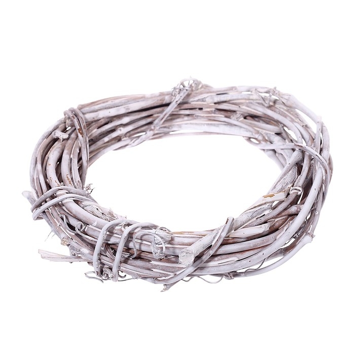 Лиана сухая, венок &mdash; 8 см, цвет белый