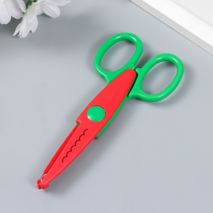 Ножницы рельефные Ножницы рельефные "Цветик" (набор 4 шт) 13 см МИКС