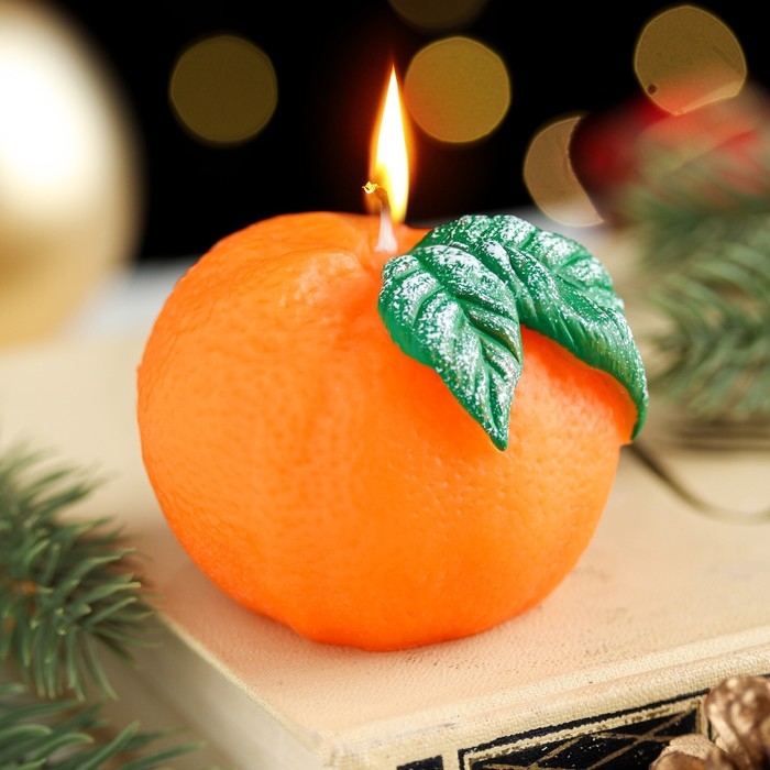 Декоративная свеча Декоративная свеча "Мандарин с листочком", 6х6х5 см
