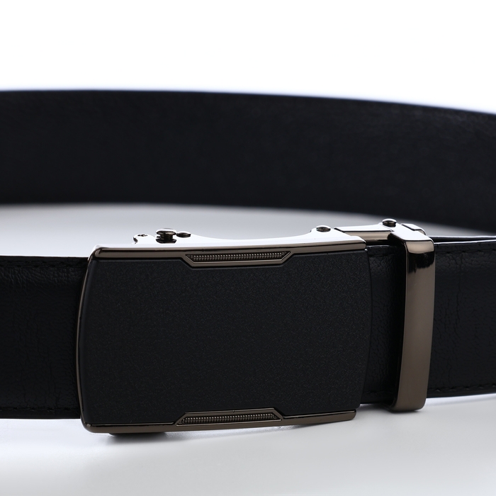 Ремень мужской, ширина 3,6 см, пряжка автомат, цвет чёрный Ремень мужской, ширина 3,6 см, пряжка автомат, цвет чёрный
