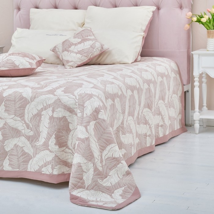 Покрывало хлопковое Этель &laquo;Перья&raquo; 150х240&plusmn;5 см, цвет бежевый, 100%хлопок, 300гр/м2