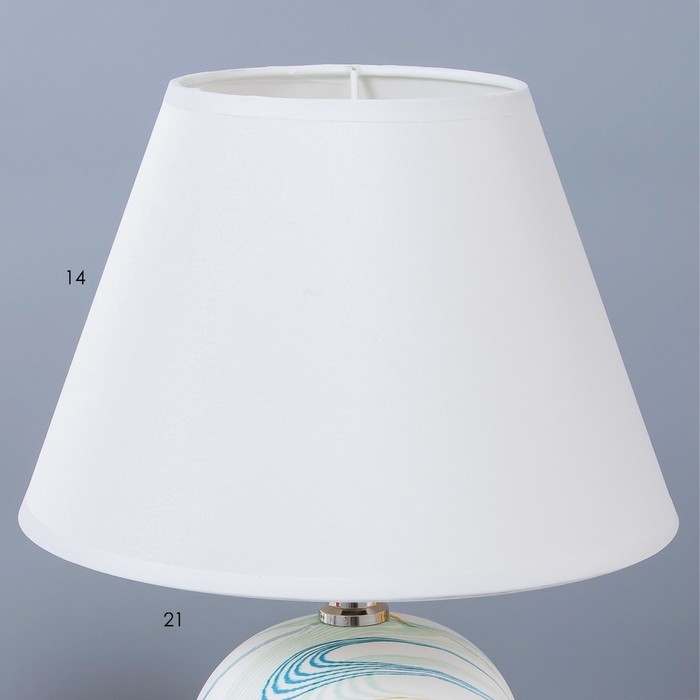 Настольная лампа "Аделла" Е14 40Вт белый 19,5х19,5х27,5 см