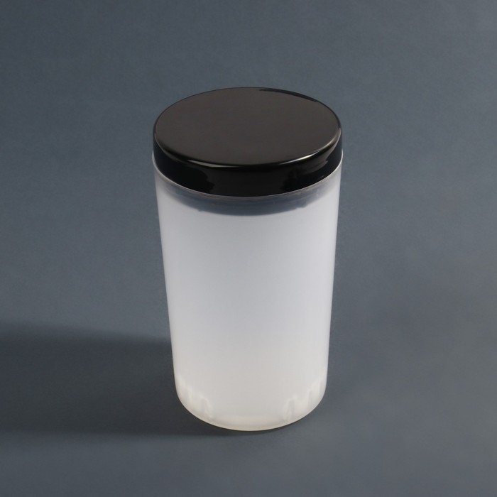 Ёмкость для очистки и хранения кистей, с держателями и крышкой, 200 мл, цвет прозрачный/чёрный Ёмкость для очистки и хранения кистей, с держателями и крышкой, 200 мл, цвет прозрачный/чёрный