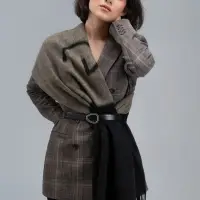 Палантин Charming, черный с бежевым