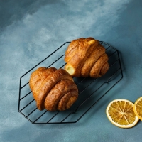 Решётка для глазирования и остывания кондитерских изделий KONFINETTA «Октаэдр», 25×15×1,8 см, цвет чёрный Решётка для глазирования и остывания кондитерских изделий KONFINETTA «Октаэдр», 25×15×1,8 см, цвет чёрный