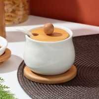 Сахарница керамическая с деревянной подставкой &laquo;Сердце дома&raquo;, 230 мл, цвет белый