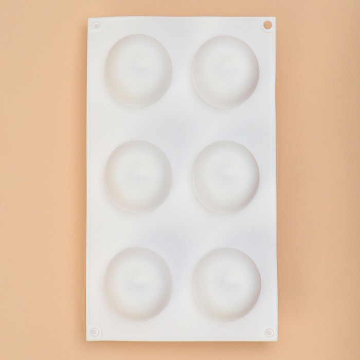 Форма для муссовых десертов и выпечки Доляна &laquo;Яблоко&raquo;, силикон, 29&times;17&times;5,5 см, 6 ячеек (d=6 см), цвет белый