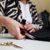 Ножницы для рукоделия, скошенное лезвие, 6,5", 17 см, цвет серебряный Ножницы для рукоделия, скошенное лезвие, 6,5", 17 см, цвет серебряный