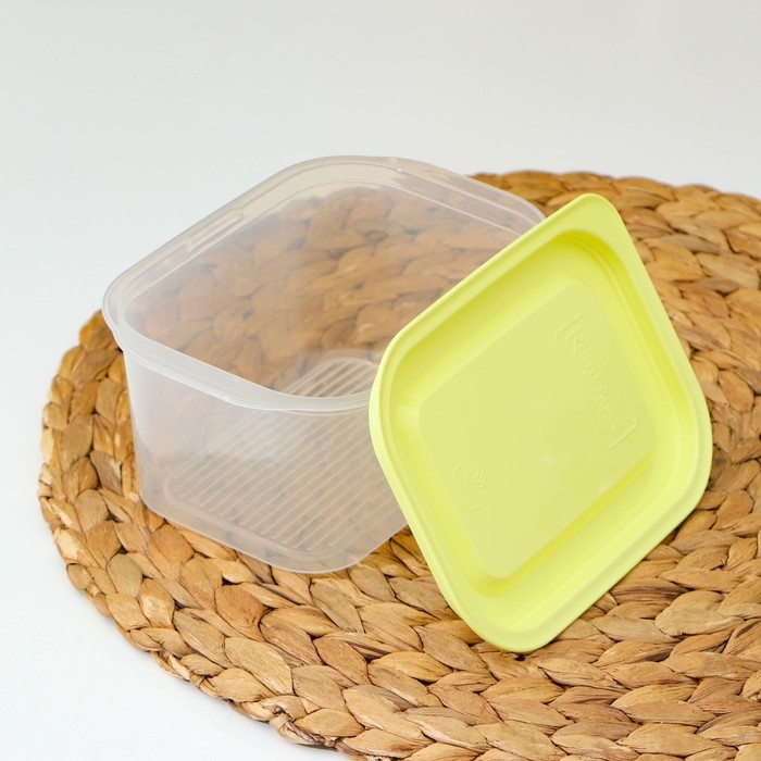 Набор контейнеров пищевых с паровыпуском, 3 шт: 750 мл, 500 мл, 500 мл, прямоугольные, цвет микс