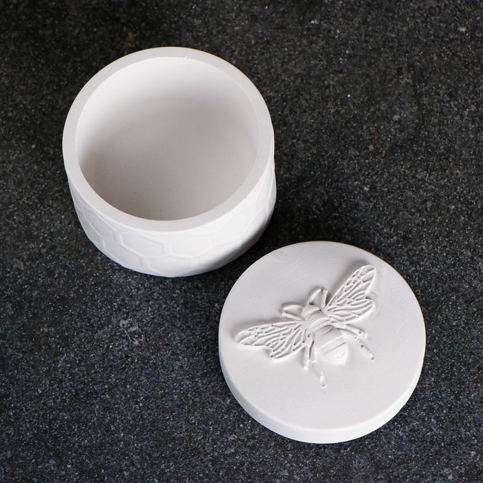 Шкатулка Шкатулка "Пчелка" 8х6см