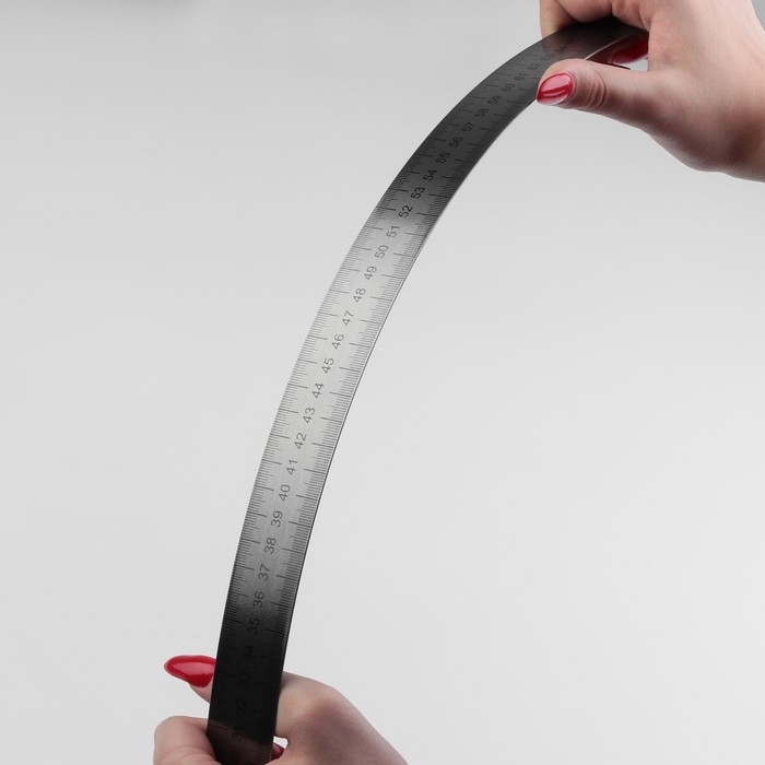 Метр металлический, 100 см (см/дюймы), толщина 0,8 мм Метр металлический, 100 см (см/дюймы), толщина 0,8 мм