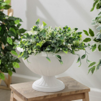 Кашпо уличное на ножке «Джулия», 8 л, цвет белый Кашпо уличное на ножке «Джулия», 8 л, цвет белый