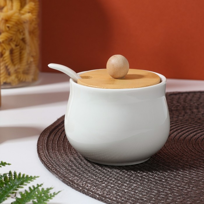 Сахарница керамическая &laquo;Цветы&raquo;, 230 мл, цвет белый