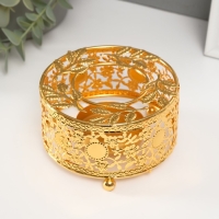 Подсвечник металл на 1 свечу "Круг. Венок из листьев" золото d=5,5 см 11х11х5,6 см Подсвечник металл на 1 свечу "Круг. Венок из листьев" золото d=5,5 см 11х11х5,6 см