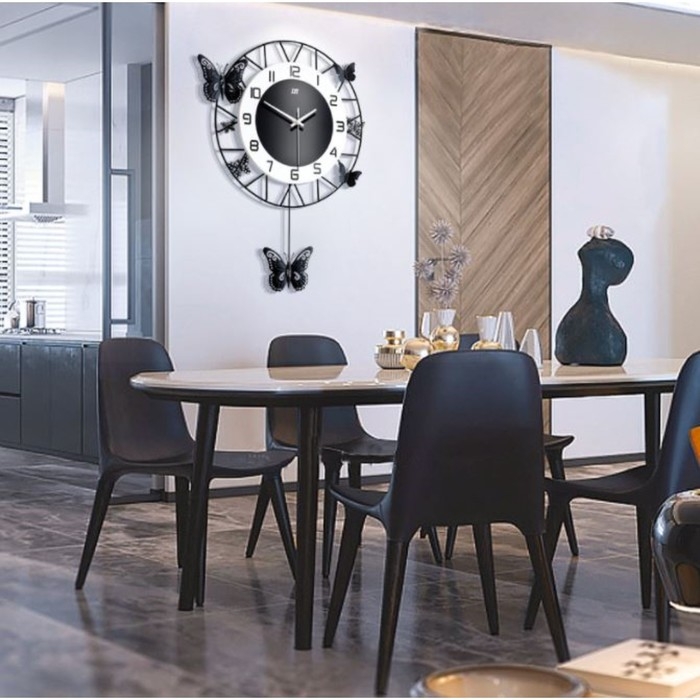 Часы настенные интерьерные, с маятником "Бабочки", бесшумные, 35 х 51 см