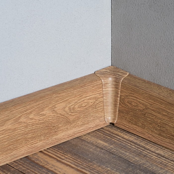 Плинтус напольный 55мм Плинтус напольный 55мм "Деконика", 211 Дуб рустик 2,2м