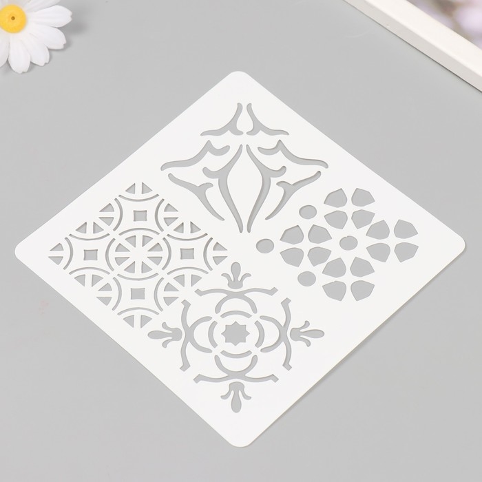 Трафарет плитка 15х15 см