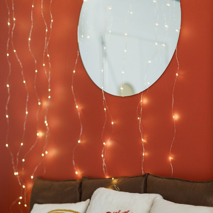 Гирлянда &laquo;Занавес&raquo; 2 &times; 2 м роса, IP20, серебристая нить, 300 LED, свечение тёплое белое, 12 В