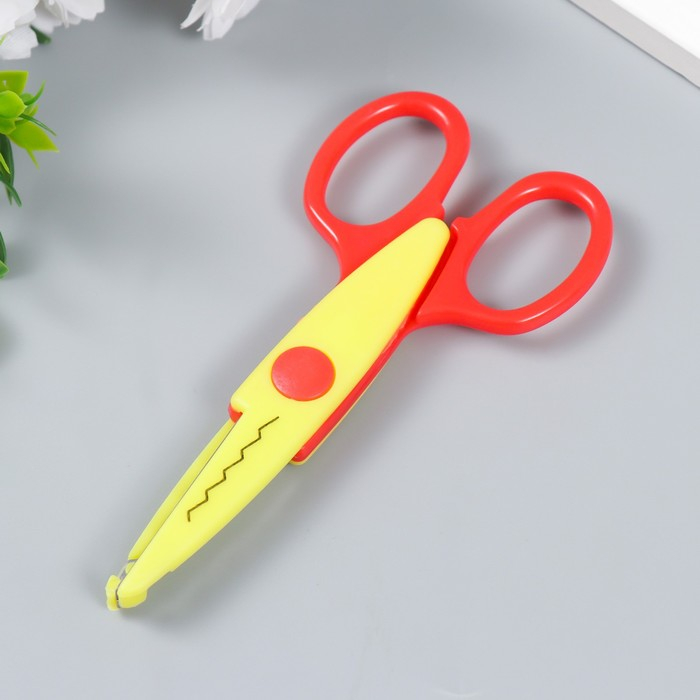 Ножницы рельефные Ножницы рельефные "Цветик", (набор 6 шт) 13 см