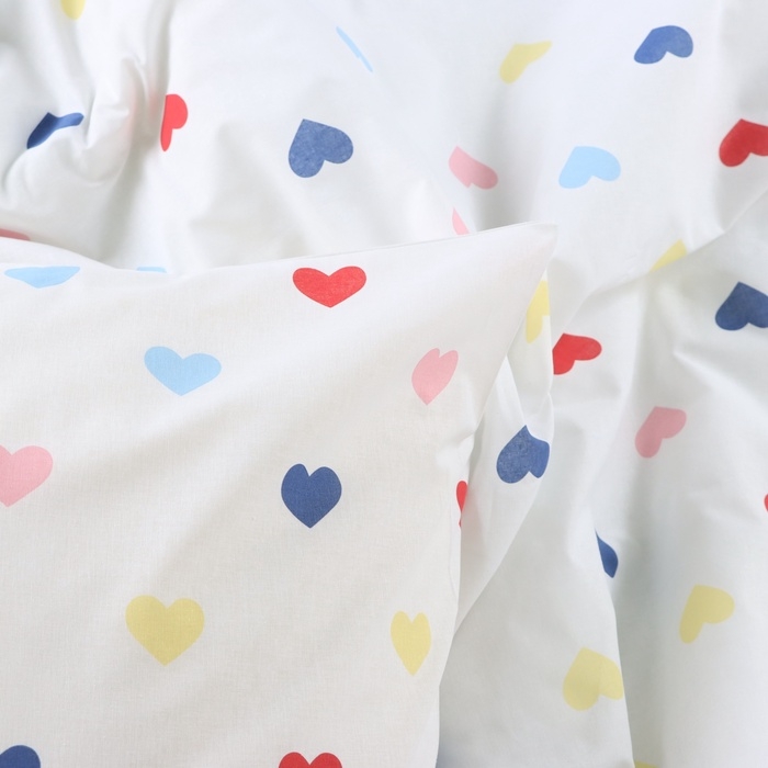 Постельное бельё Постельное бельё "Этель" Дуэт Сolored Hearts 143*215 см-2 шт., 220*240 см, 70*70 см-2 шт, поплин 125 г/м2, хл 100%