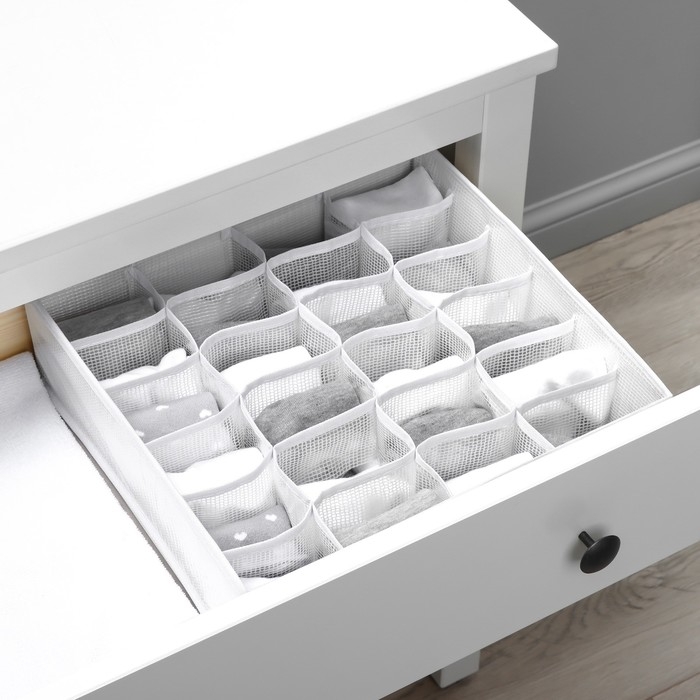 Органайзер для хранения белья LaDо́m, 24 ячейки, 32&times;32&times;10 см, цвет белый
