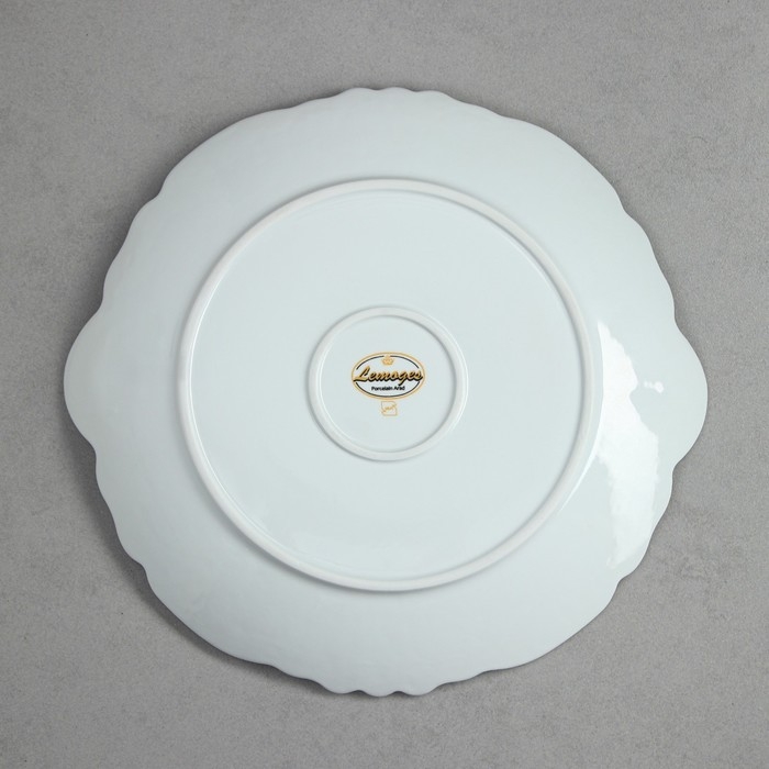 Блюдо «Вероника», круглое, фарфор, Иран Блюдо «Вероника», круглое, фарфор, Иран