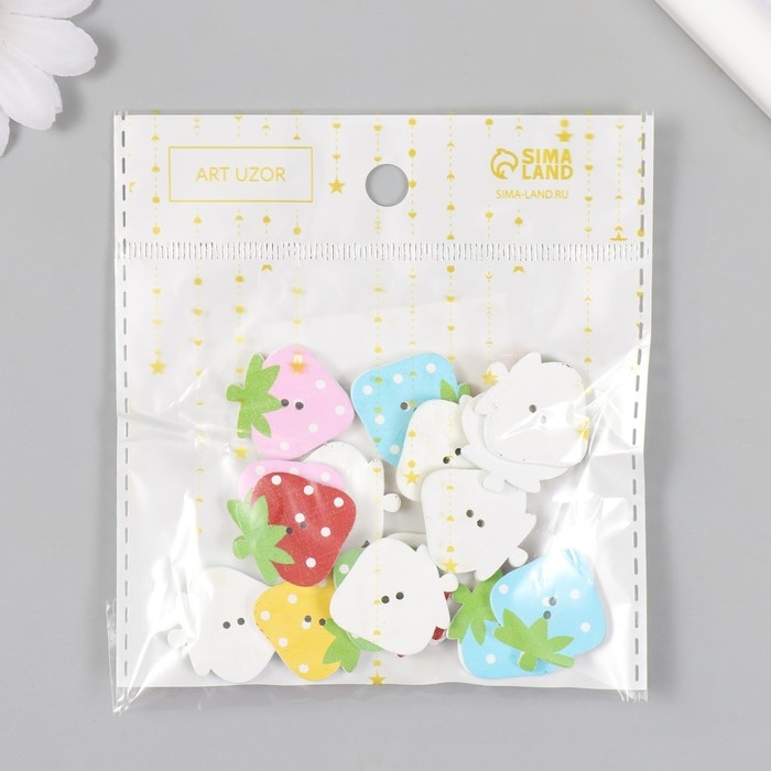 Пуговицы дерево для творчества 2 прокола "Клубника" набор 15 шт МИКС 2,5х2,2 см