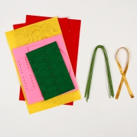 Цветы своими руками из фетра &laquo;Букет роз&raquo;, набор для творчества на 8 марта