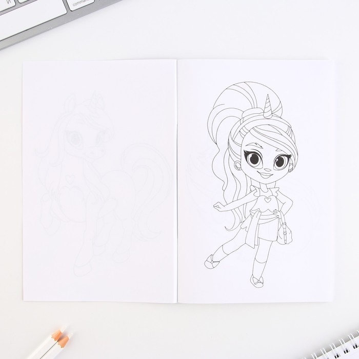 Подарочный набор Блокнот-раскраска, трафарет и восковые мелки &laquo;Самая яркая&raquo;