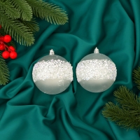 Набор шаров пластик d-8 см, 2 шт "Зимнее сияние" белый Набор шаров пластик d-8 см, 2 шт "Зимнее сияние" белый