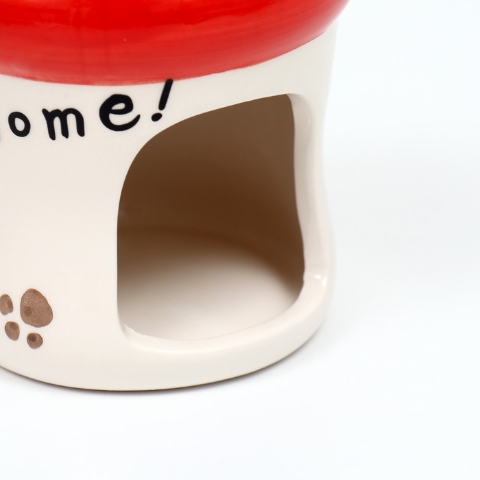 Домик для грызунов Домик для грызунов "Бутылочка" керамический, 9,2 х 9,2 х 13,5 см