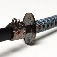 Сув. изделие катаны-мини 3в1 на подставке, ножны черные с белыми ромбами 16/20/24,5см