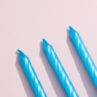 Свечи в торт "Спираль", 6 см, голубые, набор 10 шт Свечи в торт "Спираль", 6 см, голубые, набор 10 шт