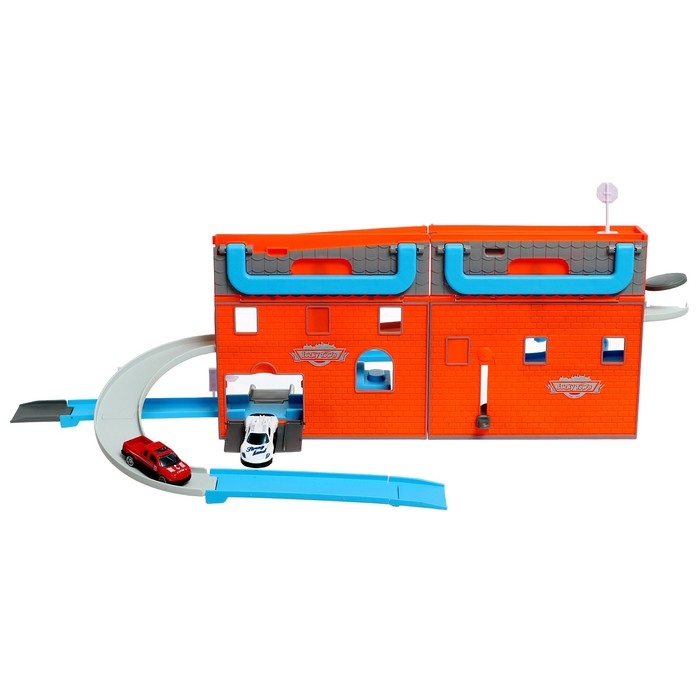 Парковка &laquo;Город&raquo;, в кейсе с металлическими машинками