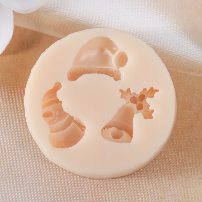 Новогодний молд силикон "Н/Г" Микс изделия: 2,5х1,8х0,5, 2,2х1,4х0,5, 2х1,5х0,8 см