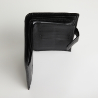 Портмоне мужское на магните 3 в 1, отдел для автодокументов, паспорта, цвет чёрный Портмоне мужское на магните 3 в 1, отдел для автодокументов, паспорта, цвет чёрный