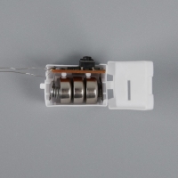 Фигура светодиодная «Ель и ягоды» 34 x18 x18 см, 10 LED, батарейки AG13x3 (в комплекте), свечение тёплое белое Фигура светодиодная «Ель и ягоды» 34 x18 x18 см, 10 LED, батарейки AG13x3 (в комплекте), свечение тёплое белое