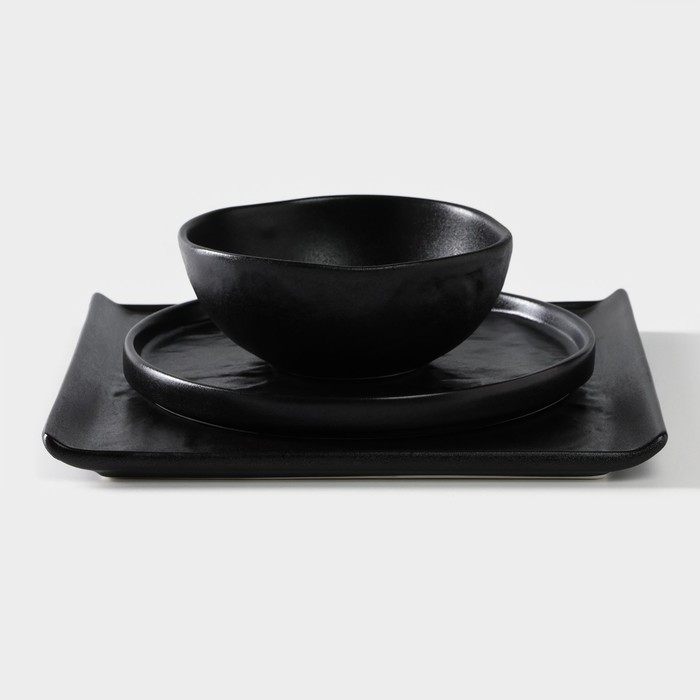 Блюдо фарфоровое для подачи Magistro Pietra lunare, 27,5×27,5 см, цвет чёрный Блюдо фарфоровое для подачи Magistro Pietra lunare, 27,5×27,5 см, цвет чёрный