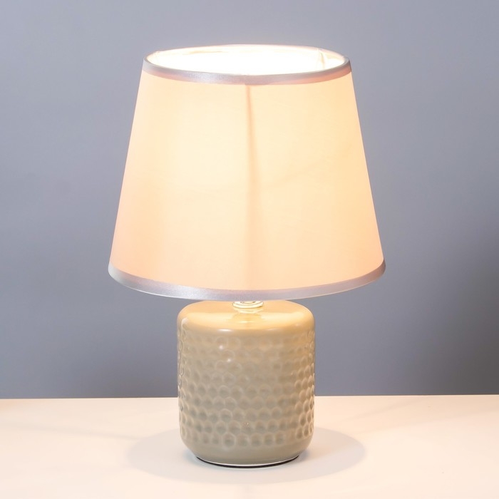 Настольная лампа "Манолия" Е14 40Вт серый 18х18х27 см RISALUX