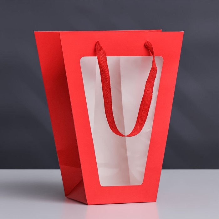 Пакет-переноска для цветов 18 × 14 × 35 х 28 см, красный Пакет-переноска для цветов 18 × 14 × 35 х 28 см, красный