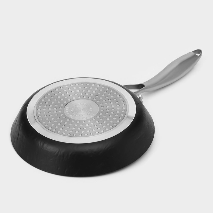 Сковорода Magistro Rock Stone, d=20 см, h=4 см, антипригарное покрытие, индукция, цвет чёрный Сковорода Magistro Rock Stone, d=20 см, h=4 см, антипригарное покрытие, индукция, цвет чёрный