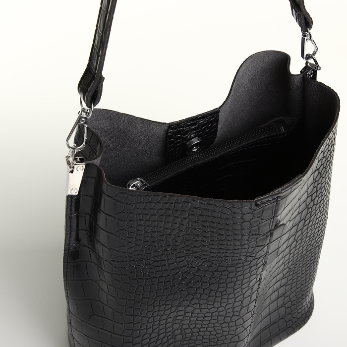 Сумка женская на магните TEXTURA, средний размер, цвет чёрный Сумка женская на магните TEXTURA, средний размер, цвет чёрный