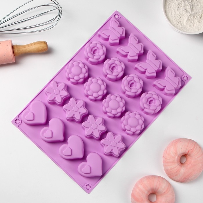 Форма для выпечки Доляна «Сердце, бабочка, цветок», силикон, 29,8×19,7 см, 20 ячеек, цвет МИКС Форма для выпечки Доляна «Сердце, бабочка, цветок», силикон, 29,8×19,7 см, 20 ячеек, цвет МИКС