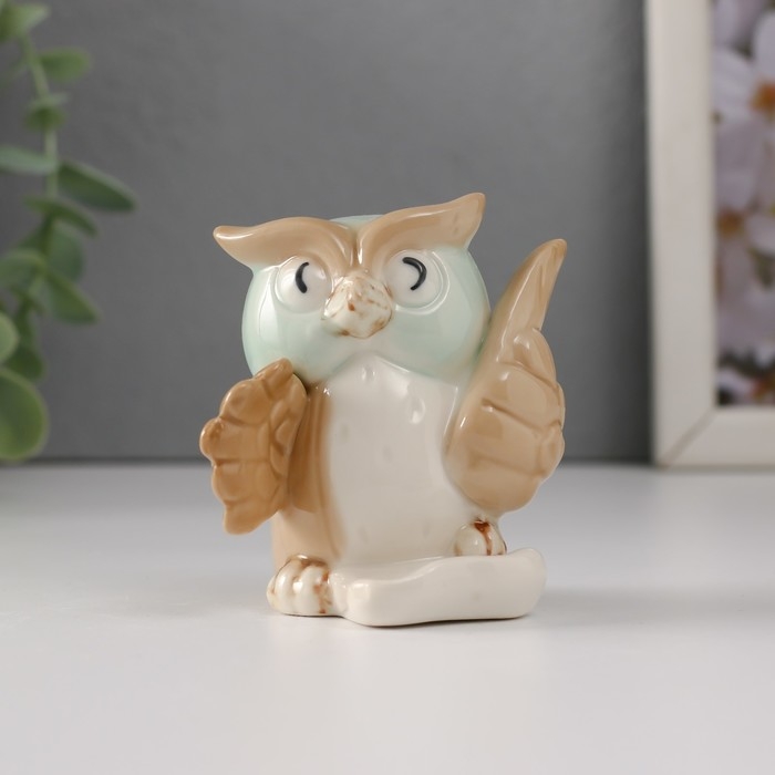Сувенир керамика Сувенир керамика "Маленький филин с пером и бумагой" 6,5х5,6х6,4 см