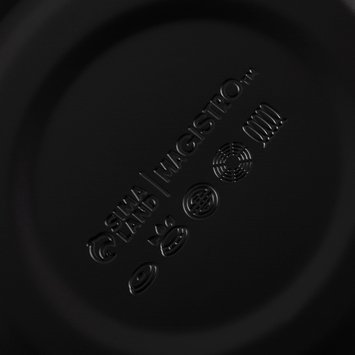 Чайник со свистком из нержавеющей стали Magistro Glow, 3 л, индукция, ручка soft-touch, цвет чёрный Чайник со свистком из нержавеющей стали Magistro Glow, 3 л, индукция, ручка soft-touch, цвет чёрный