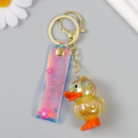 Брелок пластик с карабином, ремешком "Утёнок с блёстками" 3,3х3,7х5 см Брелок пластик с карабином, ремешком "Утёнок с блёстками" 3,3х3,7х5 см